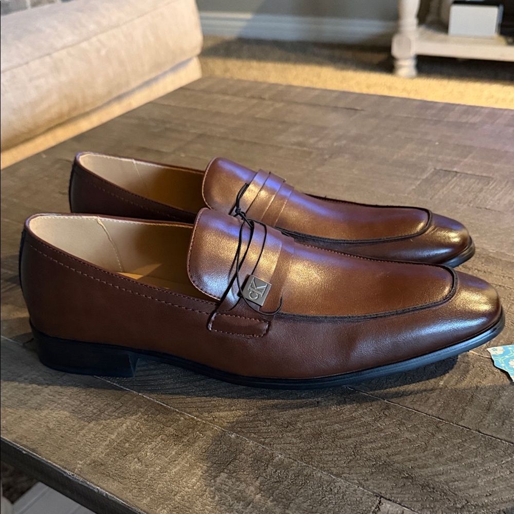 Calvin Klein Elegant Brown Leather Loafers